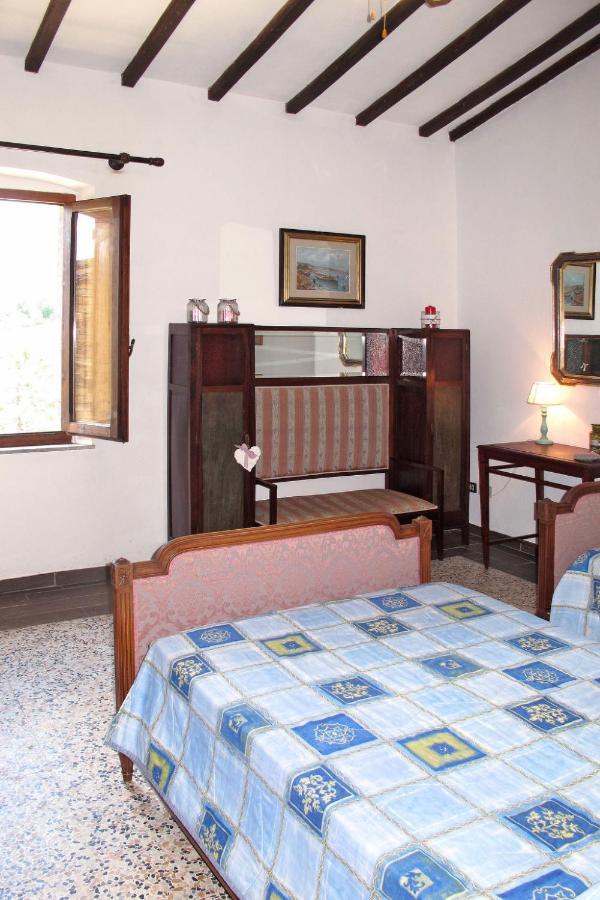 Apartment Le Sodole - Petunia By Interhome San Gimignano
