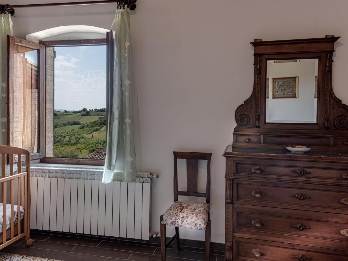 Le Sodole - Petunia By Interhome Apartment San Gimignano